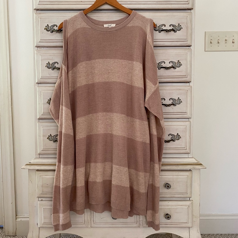 Vici Oversized Beige Sweater/sweater dress